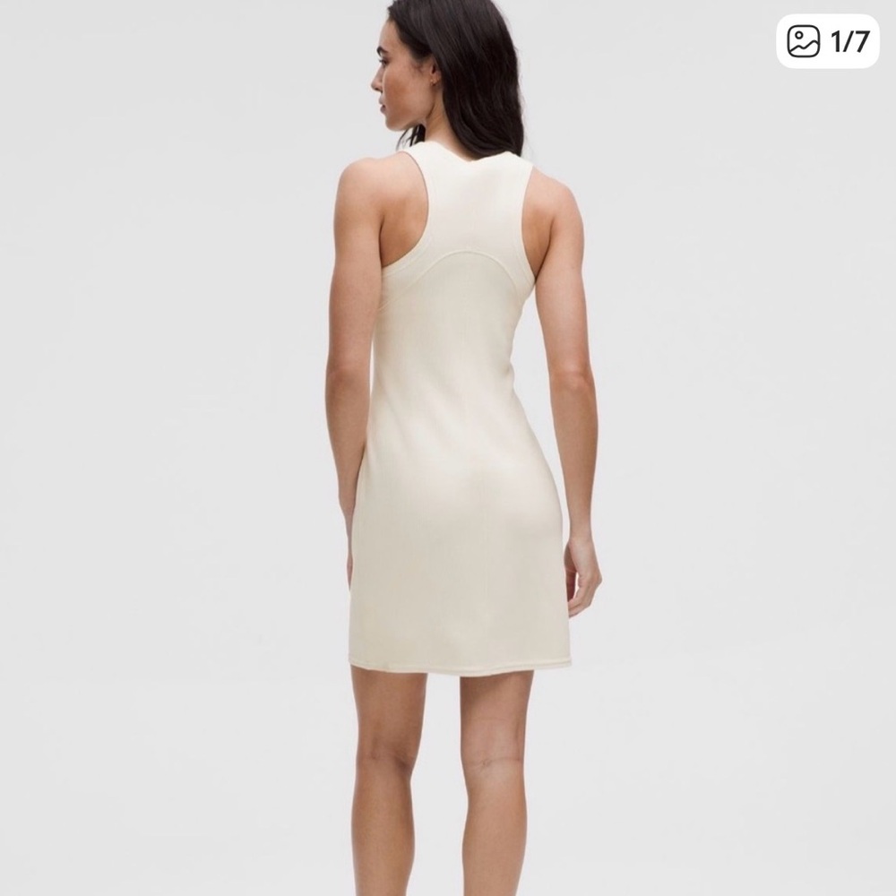 LULULEMON RIBBED SOFTSTREME
SLIM FIT TANK DRESS IN LIGHT IVORY SZ 10